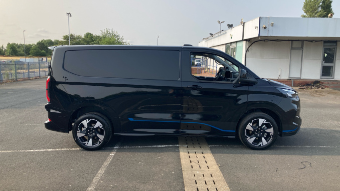 Ford Transit Custom 320 L1 Diesel Fwd 2.0 EcoBlue 170ps H1 Van Sport Auto - Image 9